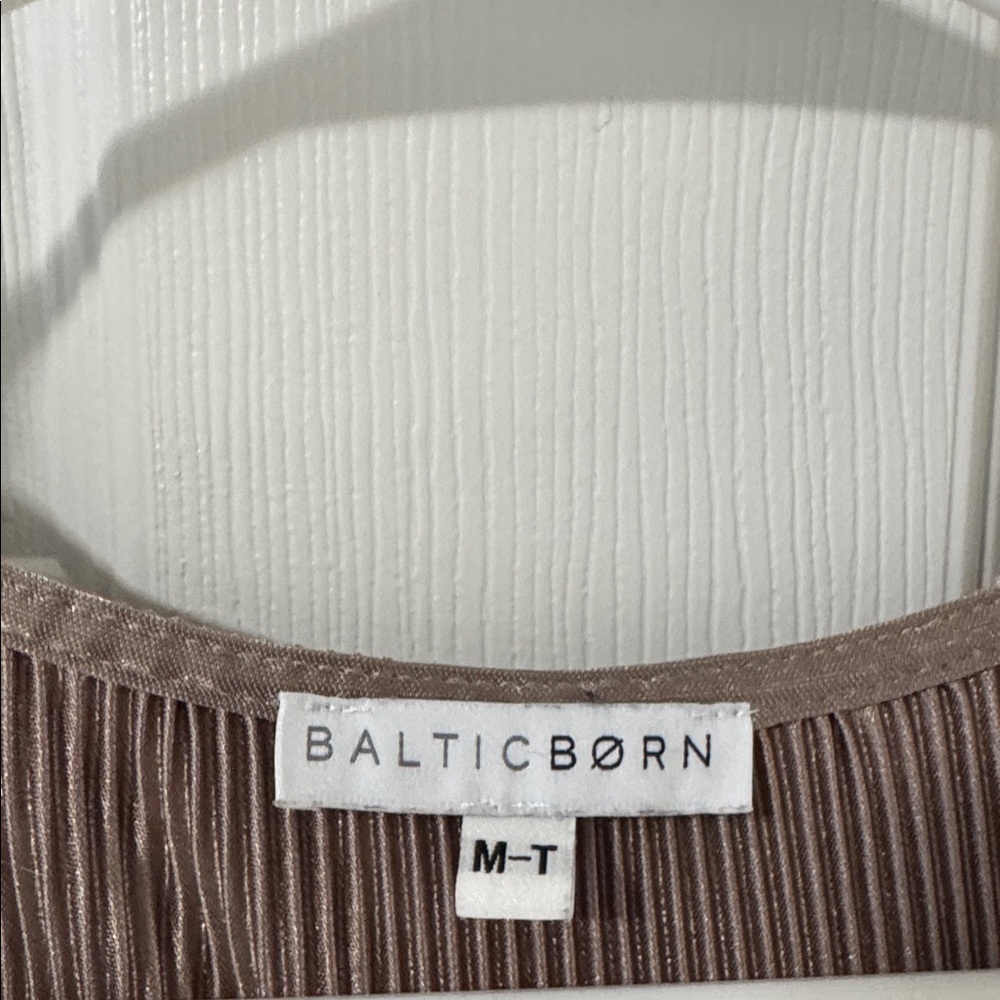 Baltic Born Elegant Ribbed Maxi Dress - Picture 2 of 3